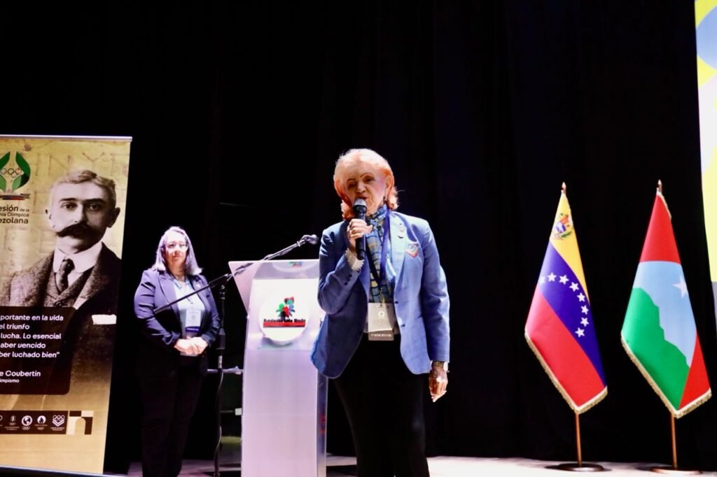 Academia Olímpica forma voluntariado de los II Juegos Bolivarianos de la Juventud Caracas 2026